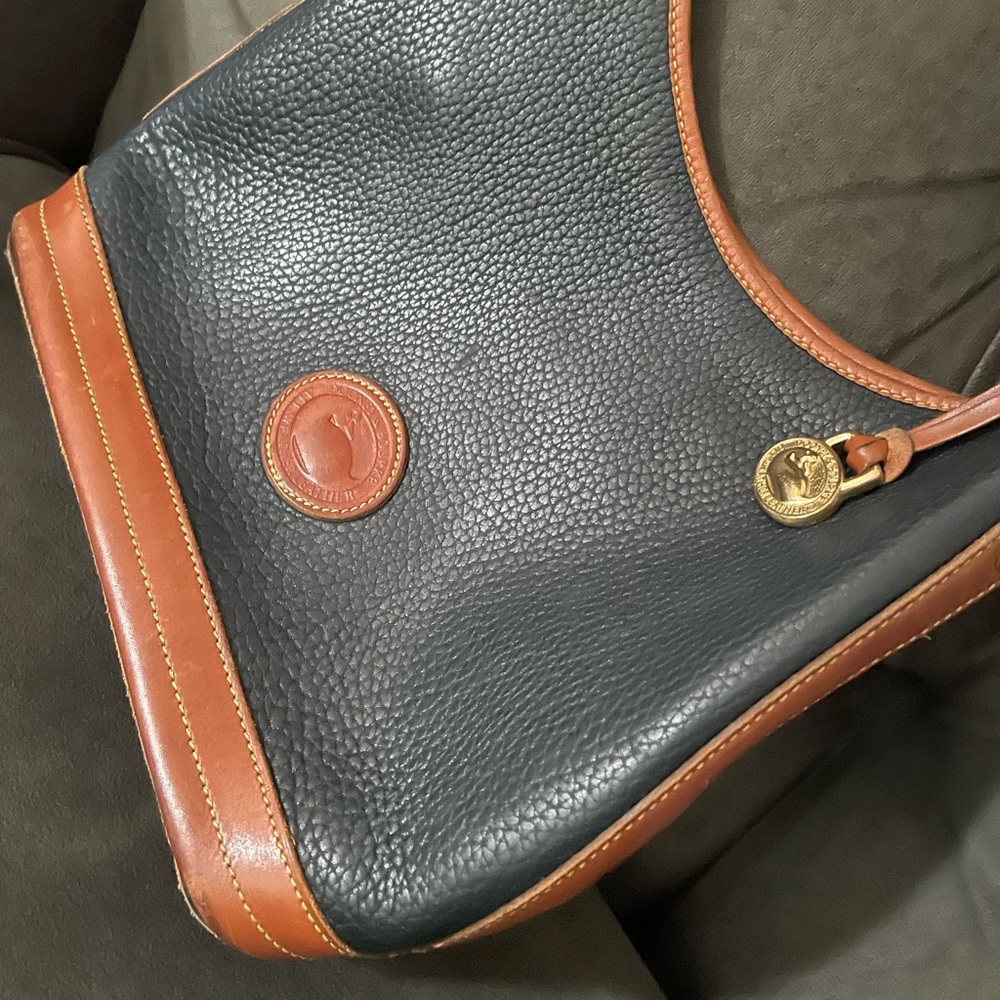 Dooney& Bourke
